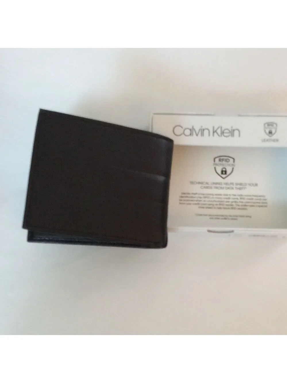 Calvin Klein Men’s Black Leather Wallet RFID